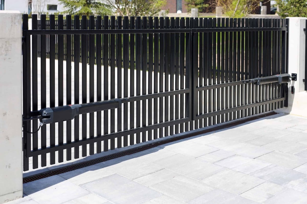 Tiibväravad. Värava automaatika. Automaatika hooldus